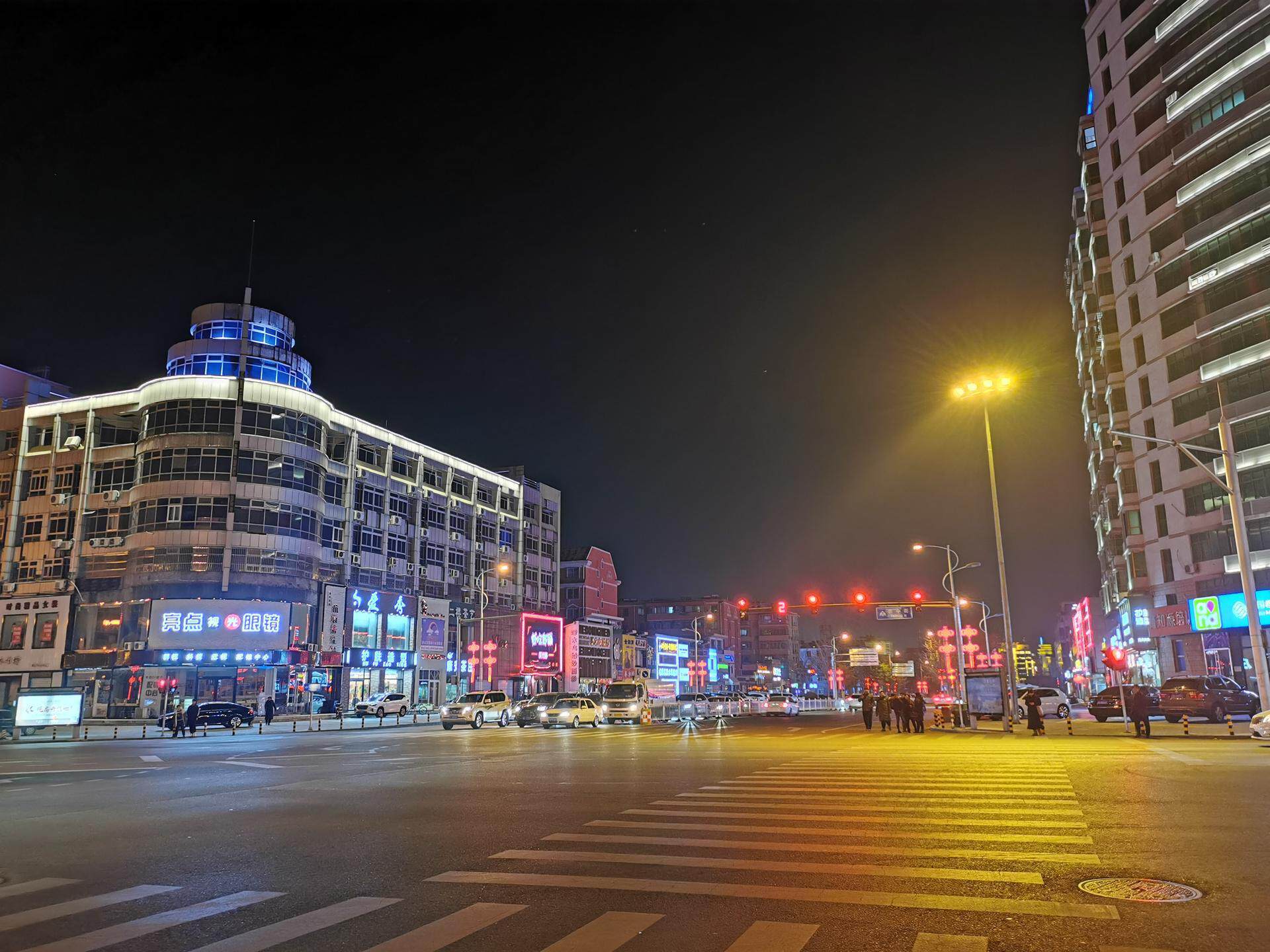 9/5分酒店简介:7天连锁酒店(北京密云鼓楼大街县政府店)位于密云县